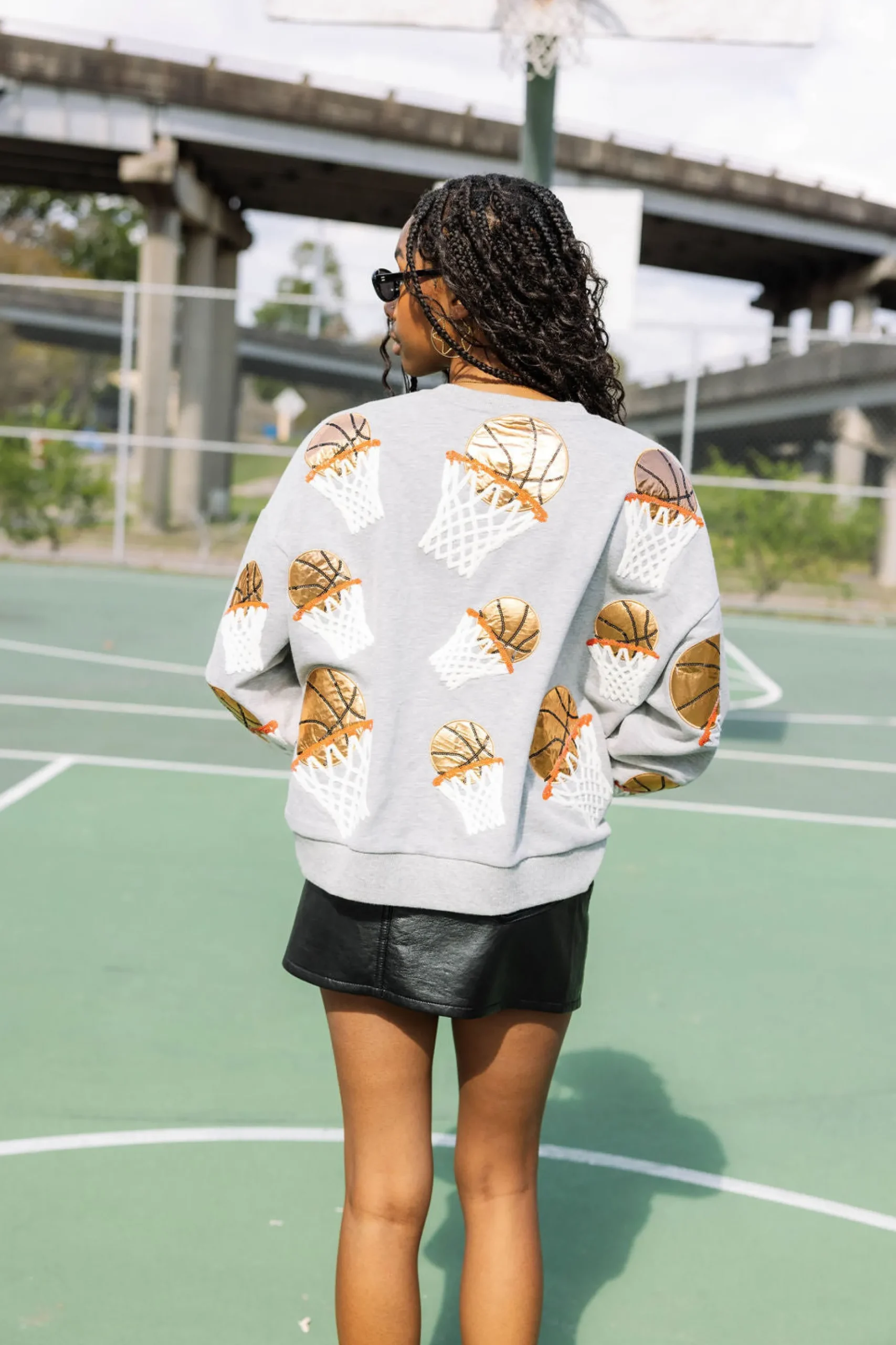 Cheap Queen Of Sparkles Basketball Hoop Sweatshirt Grey