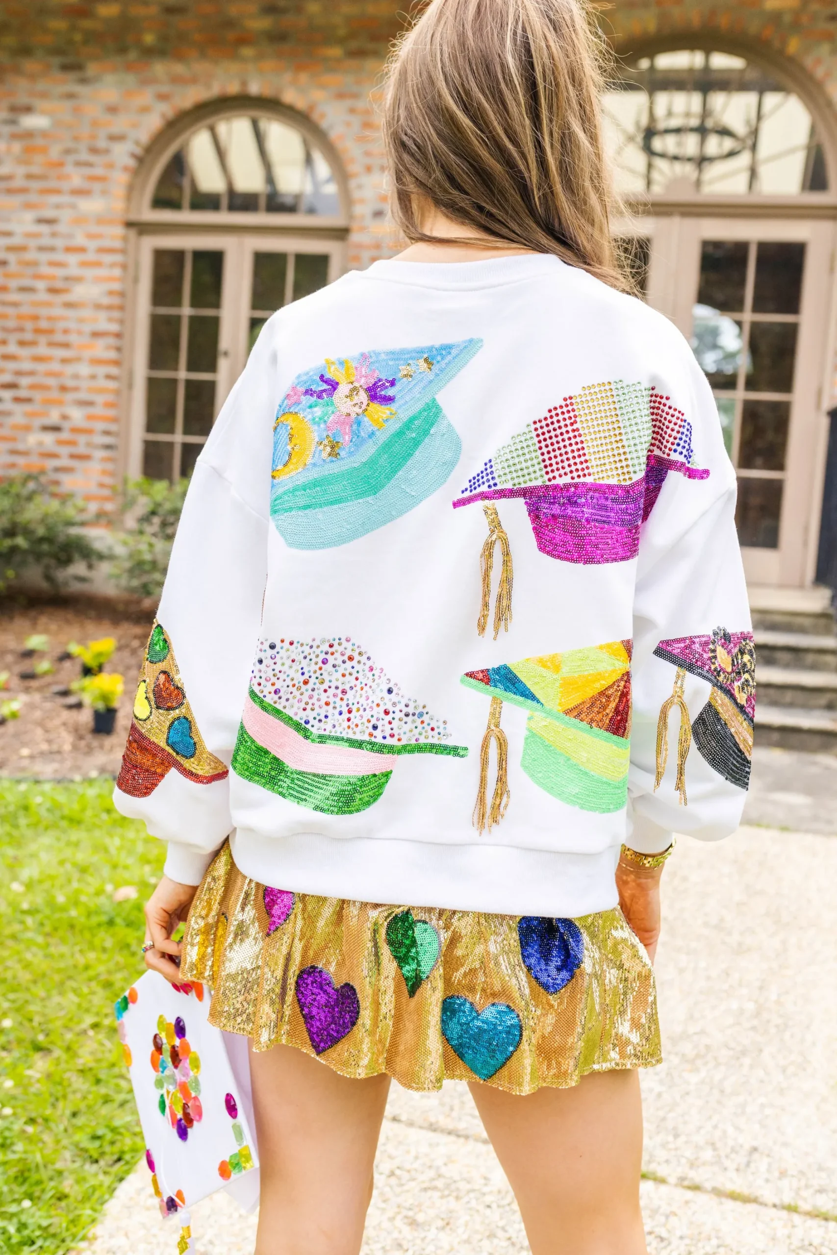 Best Queen Of Sparkles Graduation Hat Sweatshirt White