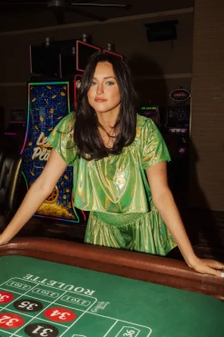 Store Queen Of Sparkles Graphic Flutter Top Lime Holo
