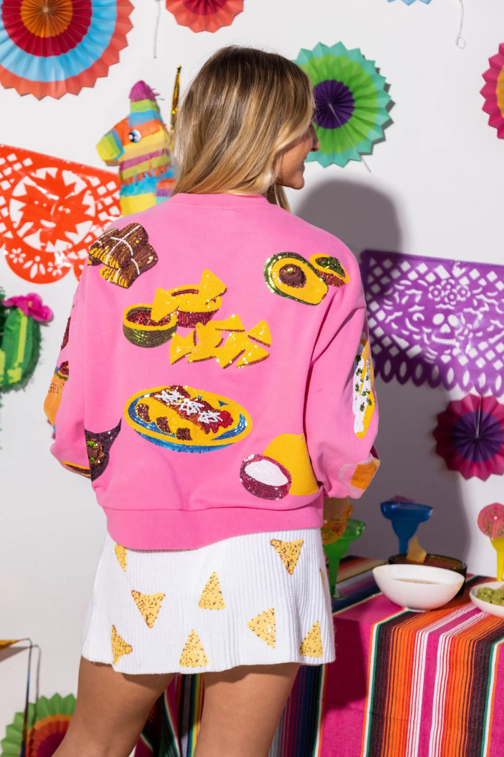 Best Queen Of Sparkles Hot Pink Mexican Food Sweatshirt