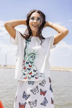 Discount Queen Of Sparkles Lady Liberty Butterfly Tee White