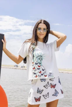 Discount Queen Of Sparkles Lady Liberty Butterfly Tee White