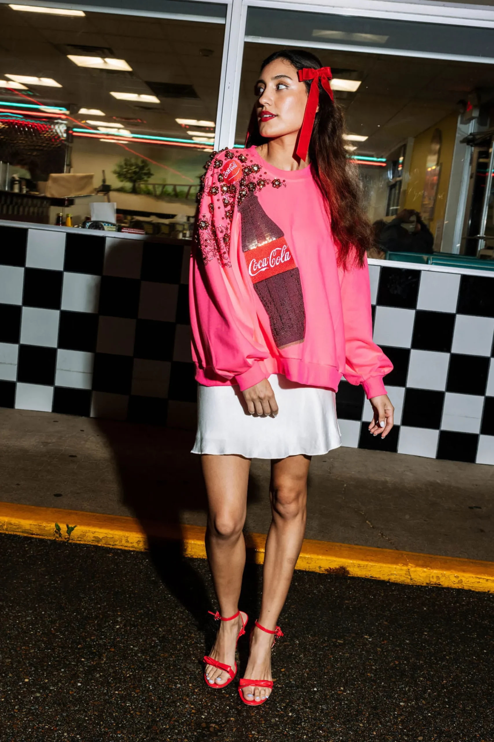 Best Queen Of Sparkles Popping Coca-Cola® Bottle Sweatshirt Neon Pink