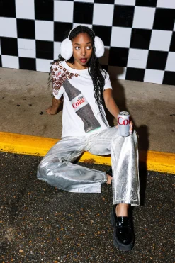 Sale Queen Of Sparkles Popping Diet Coke® Tee White