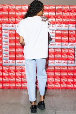 Sale Queen Of Sparkles Popping Diet Coke® Tee White