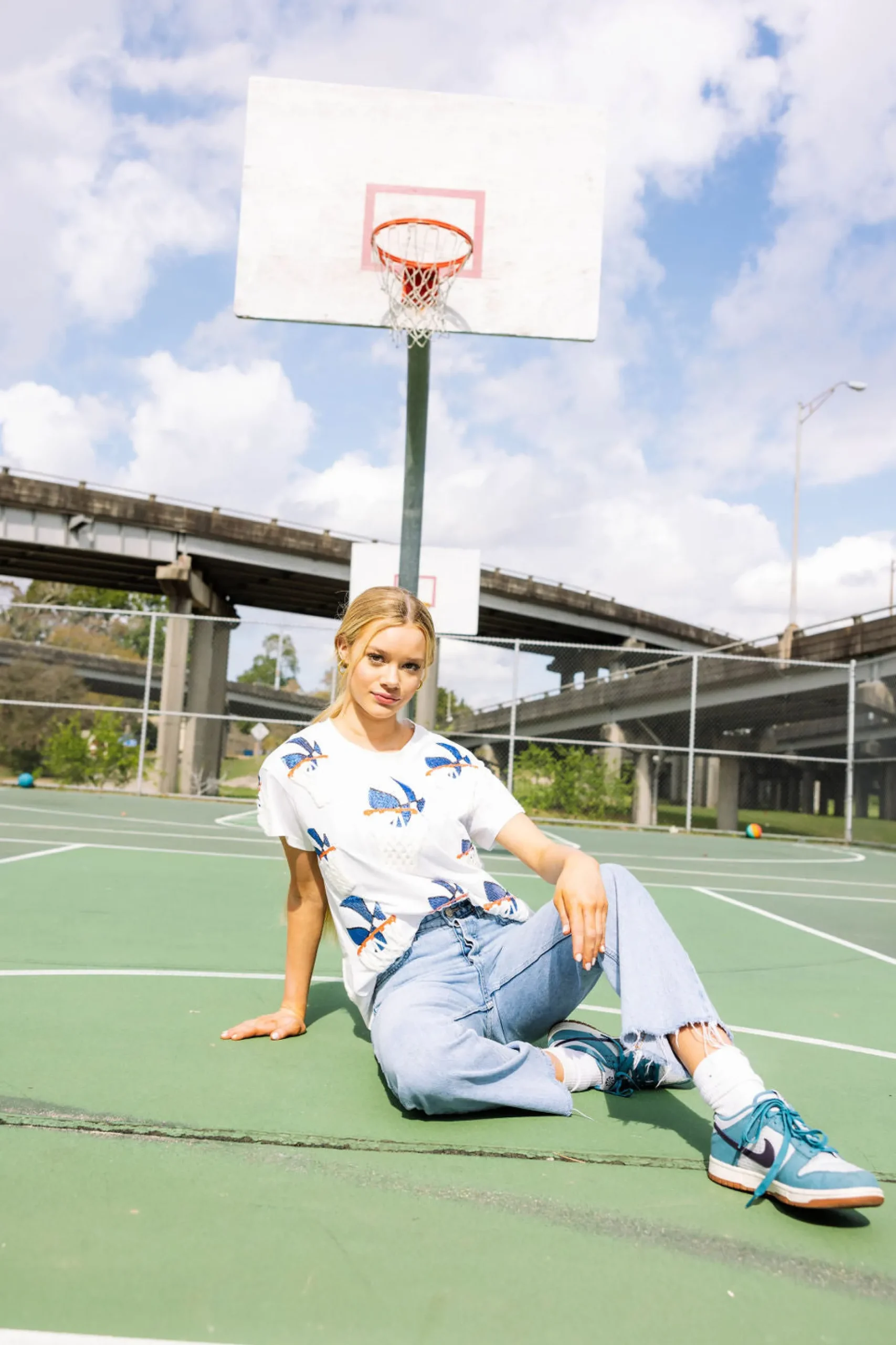 Best Sale Queen Of Sparkles Royal Blue Basketball Hoop Tee White
