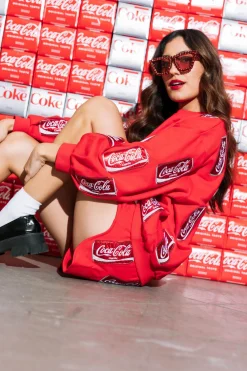 Online Queen Of Sparkles Scatter Coca-Cola® Can Short Red