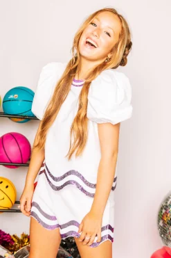 New Queen Of Sparkles White, Wavy Short White/Purple